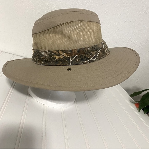Realtree Stiff Wide Brim Safari Hat with Mesh Crown Unisex Size OSFM - Picture 1 of 7